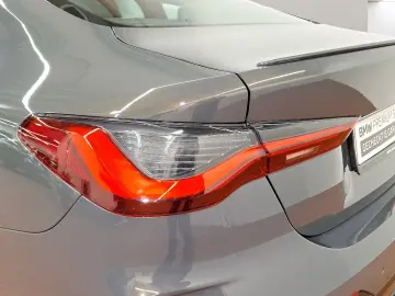 BMW M440i Coupé LiveCockpitProf PDC Sitzheizung