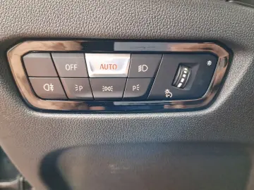 BMW M440i Coupé LiveCockpitProf PDC Sitzheizung