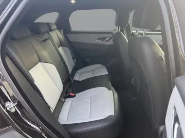 LAND ROVER Range Rover Velar P400e S AHK Winter Pack