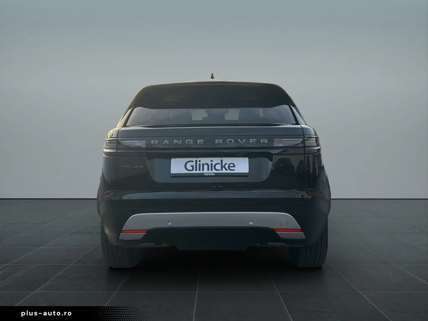 LAND ROVER Range Rover Velar P400e S AHK Winter Pack