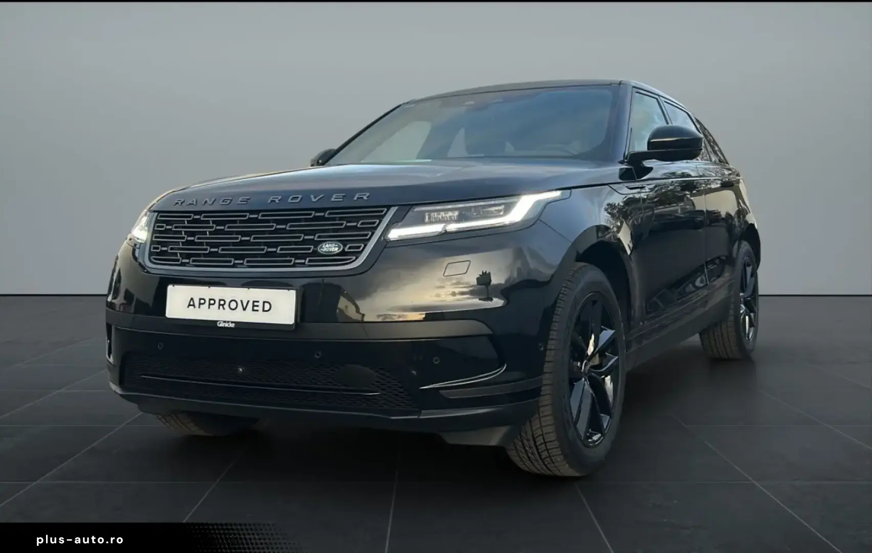 LAND ROVER Range Rover Velar P400e S AHK Winter Pack