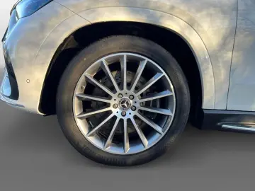 MERCEDES-BENZ GLE 400 e 4M AMG Pano