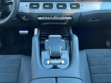 MERCEDES-BENZ GLE 400 e 4M AMG Pano