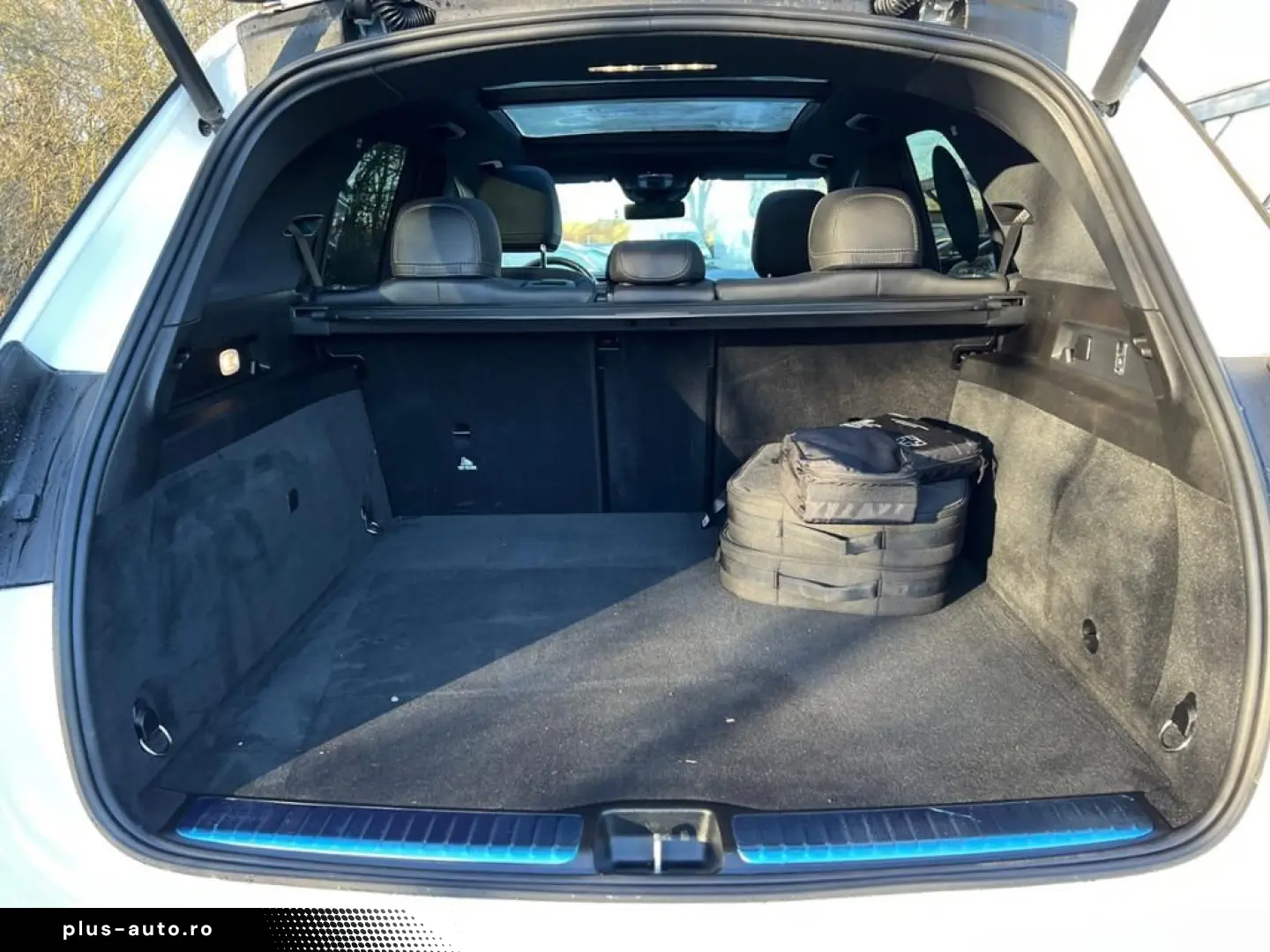 MERCEDES-BENZ GLE 400 e 4M AMG Pano