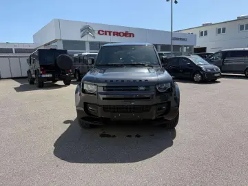 LAND ROVER Defender 110 D300 X-Dynamic HSE 7 Sitz BLACKPACK