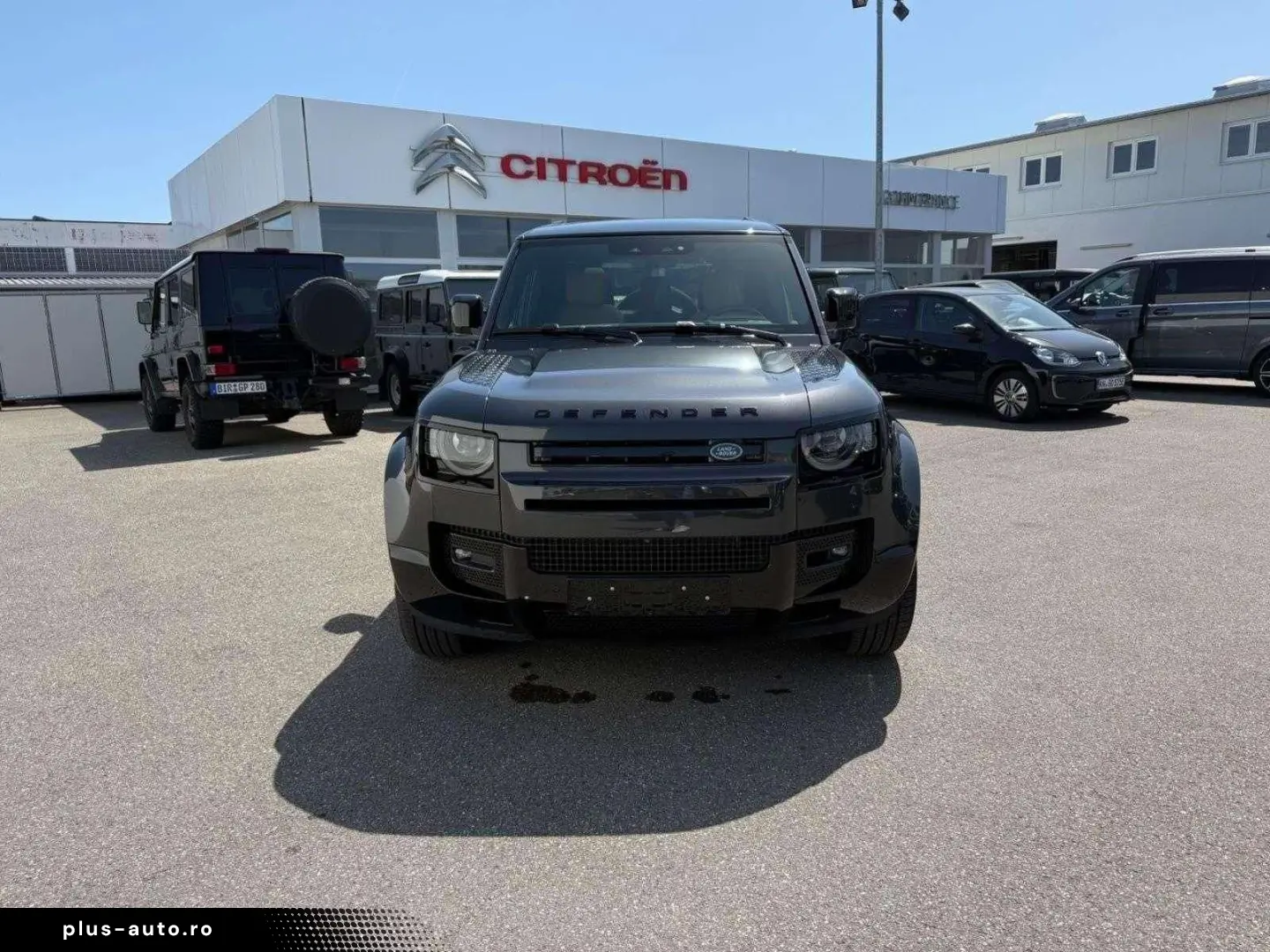 LAND ROVER Defender 110 D300 X-Dynamic HSE 7 Sitz BLACKPACK