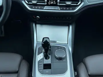 BMW M440i Gran Coupé xDrive NAV LED HEAD-UP AHK 19ZO