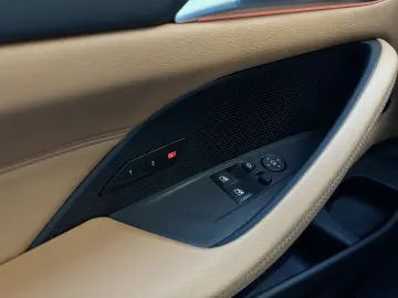 BMW M440i xDrive LED PA  LC Prof. HiFi Glasd. 19 LM