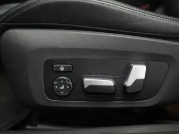 BMW M440 i xDrive ACC Kamera Virtual HUD Lane Side