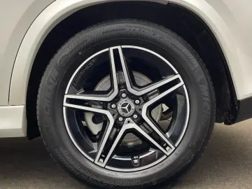 MERCEDES-BENZ GLE 400 e 4M AMG Night Airmatic