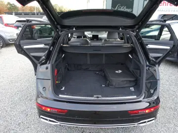 AUDI Q5 2.0 TFSI e quattro S-Line Aut.LED APP DAB NAV
