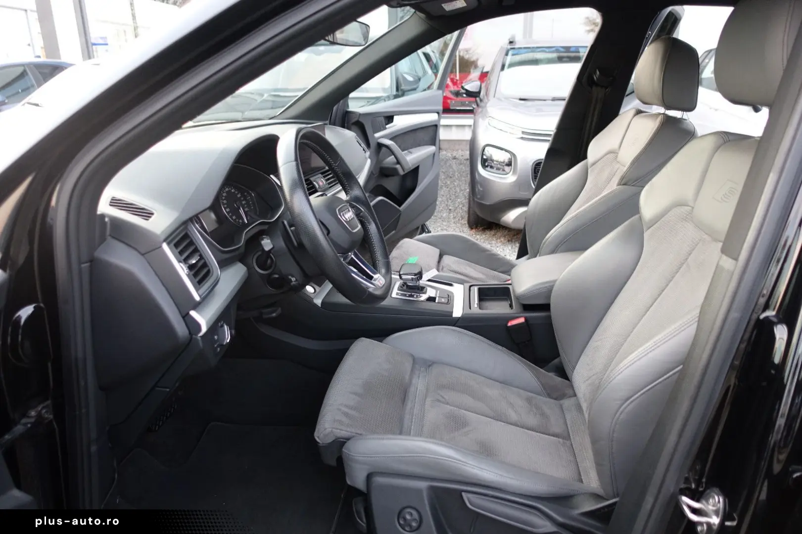 AUDI Q5 2.0 TFSI e quattro S-Line Aut.LED APP DAB NAV