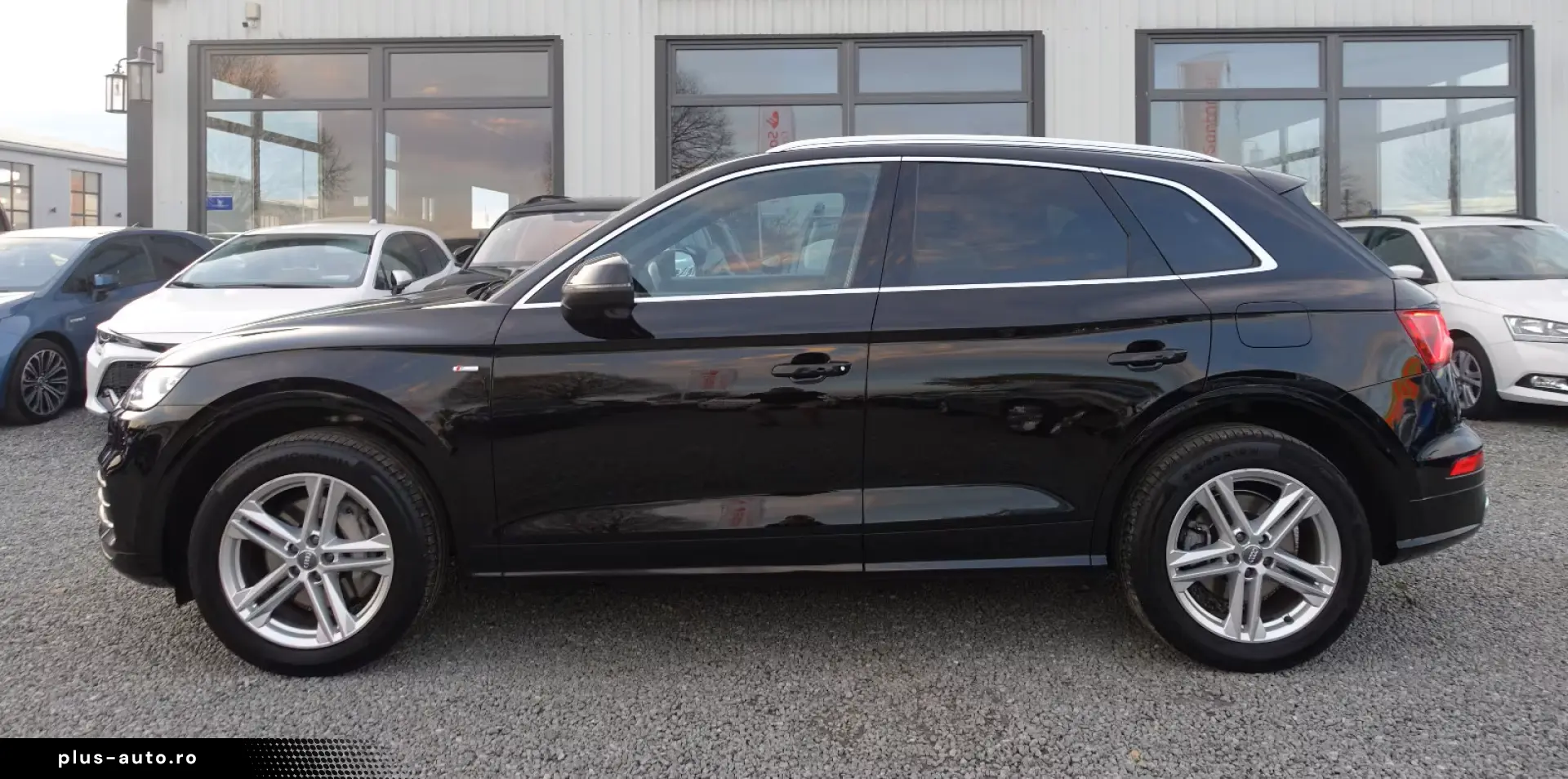 AUDI Q5 2.0 TFSI e quattro S-Line Aut.LED APP DAB NAV