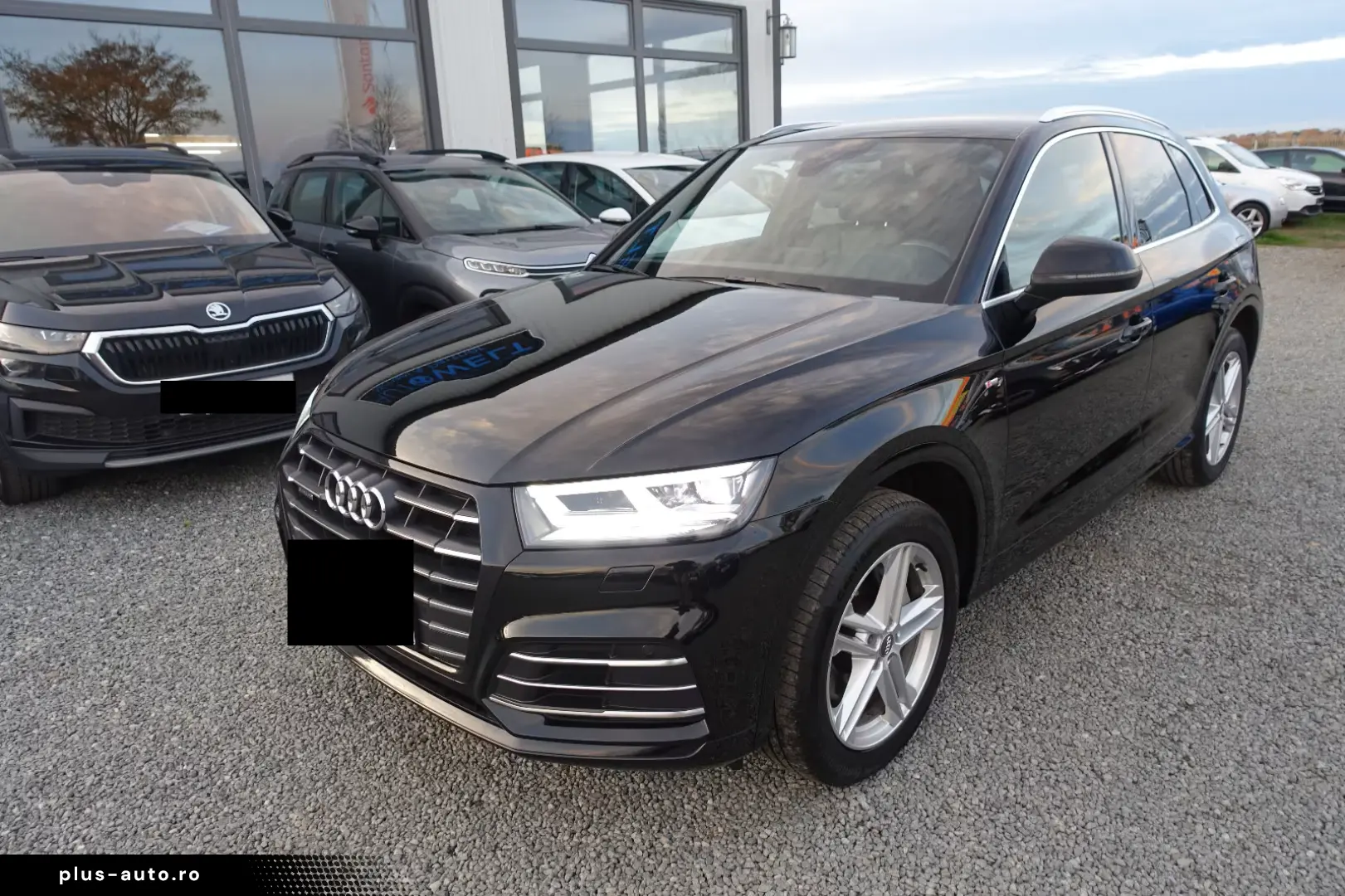 AUDI Q5 2.0 TFSI e quattro S-Line Aut.LED APP DAB NAV
