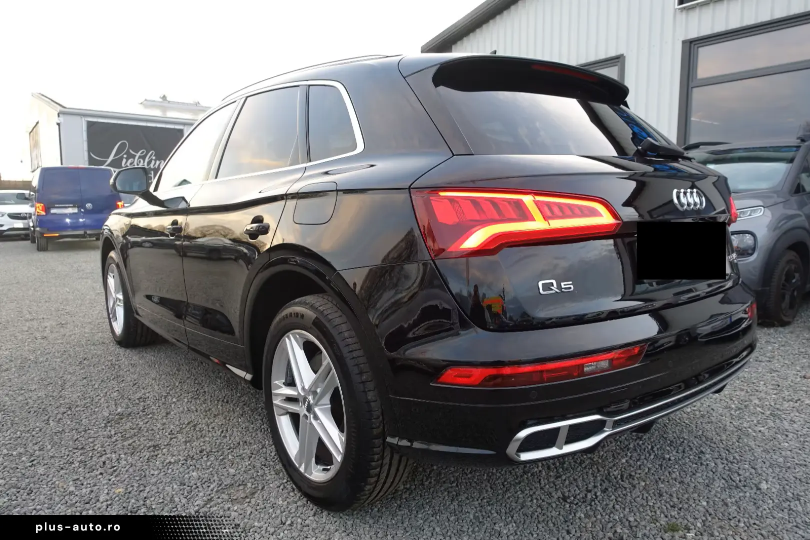 AUDI Q5 2.0 TFSI e quattro S-Line Aut.LED APP DAB NAV