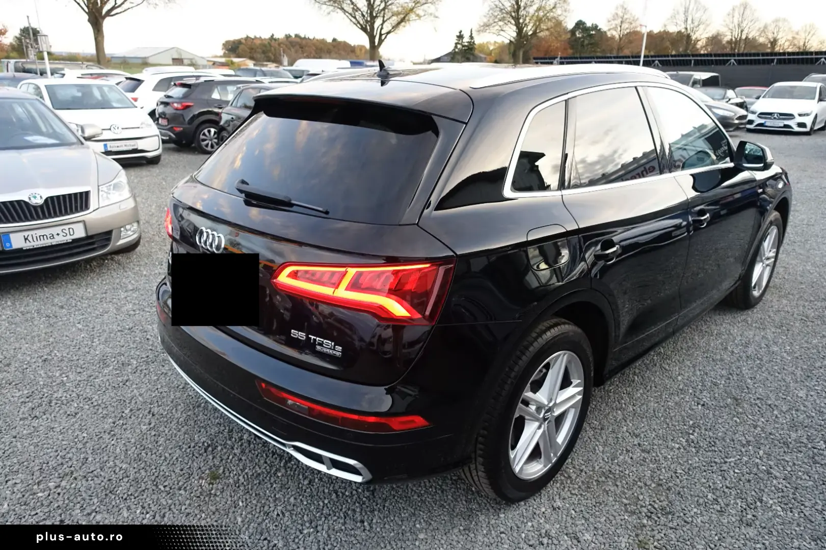 AUDI Q5 2.0 TFSI e quattro S-Line Aut.LED APP DAB NAV