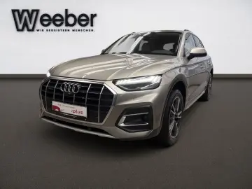 AUDI Q5 quattro HYBRID