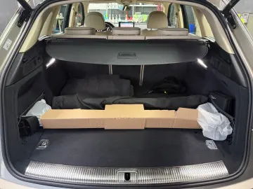 AUDI Q5 quattro HYBRID