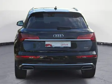 AUDI Q5 40 TDI quattro S tronic S line