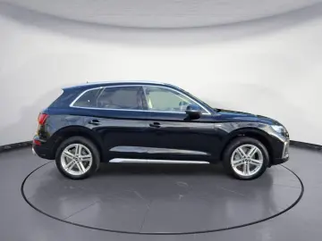 AUDI Q5 40 TDI quattro S tronic S line
