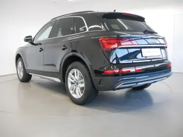 AUDI Q5 40 TDI quattro S tronic advanced