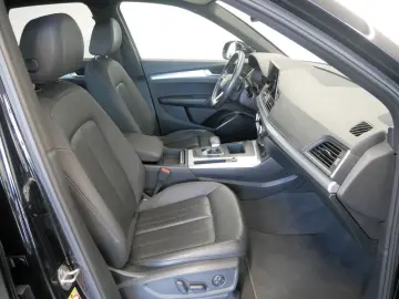 AUDI Q5 40 TDI quattro S tronic advanced