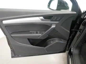 AUDI Q5 40 TDI quattro S tronic advanced