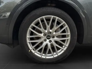 AUDI Q5 40 TDI Q 2x S LINE