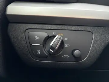 AUDI Q5 Sportback 40 TDI quattro