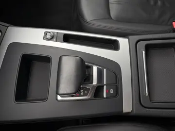 AUDI Q5 Sportback 40 TDI quattro