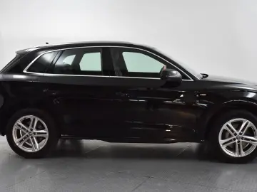 AUDI Q5 55 TFSIe Quatt Sport S LINE NAVI LED ACC