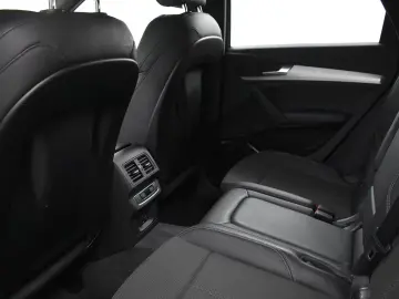 AUDI Q5 55 TFSIe Quatt Sport S LINE NAVI LED ACC