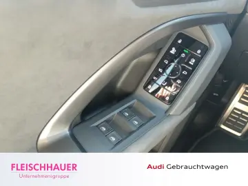 AUDI Q5 40 TFSI quattro  S-Line