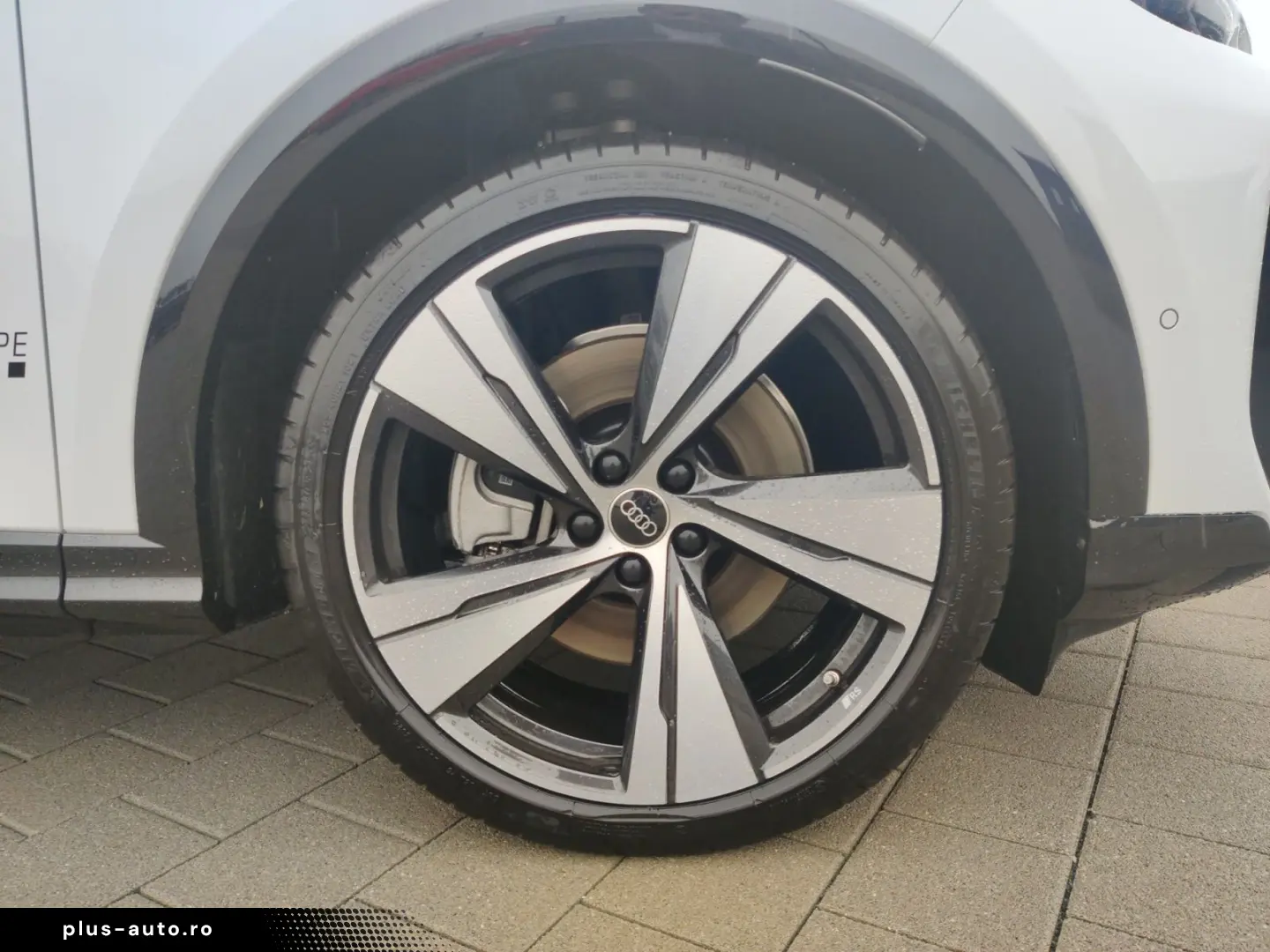 AUDI Q5 SUV  TDI quattro S tronic