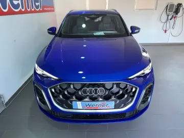 AUDI Q5 S-Line 2.0 TDI quattro