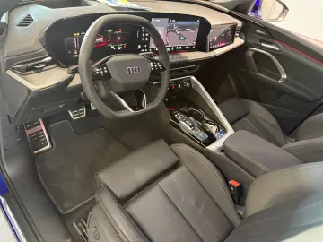 AUDI Q5 S-Line 2.0 TDI quattro