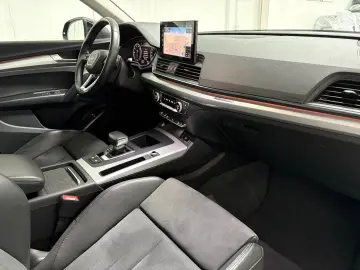 AUDI Q5 50 TFSI e quattro  Matrix-LED Pano ACC AHK