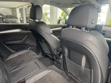 AUDI Q5 55 TFSI e Sport S-Line Alcantara Virtual LED