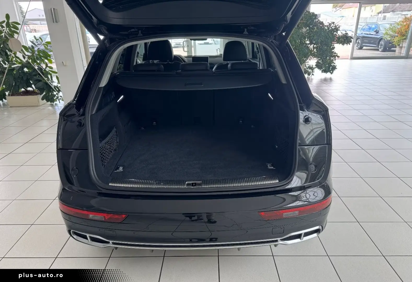 AUDI Q5 55 TFSI e Sport S-Line Alcantara Virtual LED