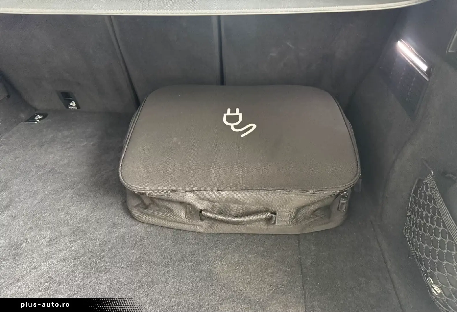 AUDI Q5 55 TFSI e Sport S-Line Alcantara Virtual LED