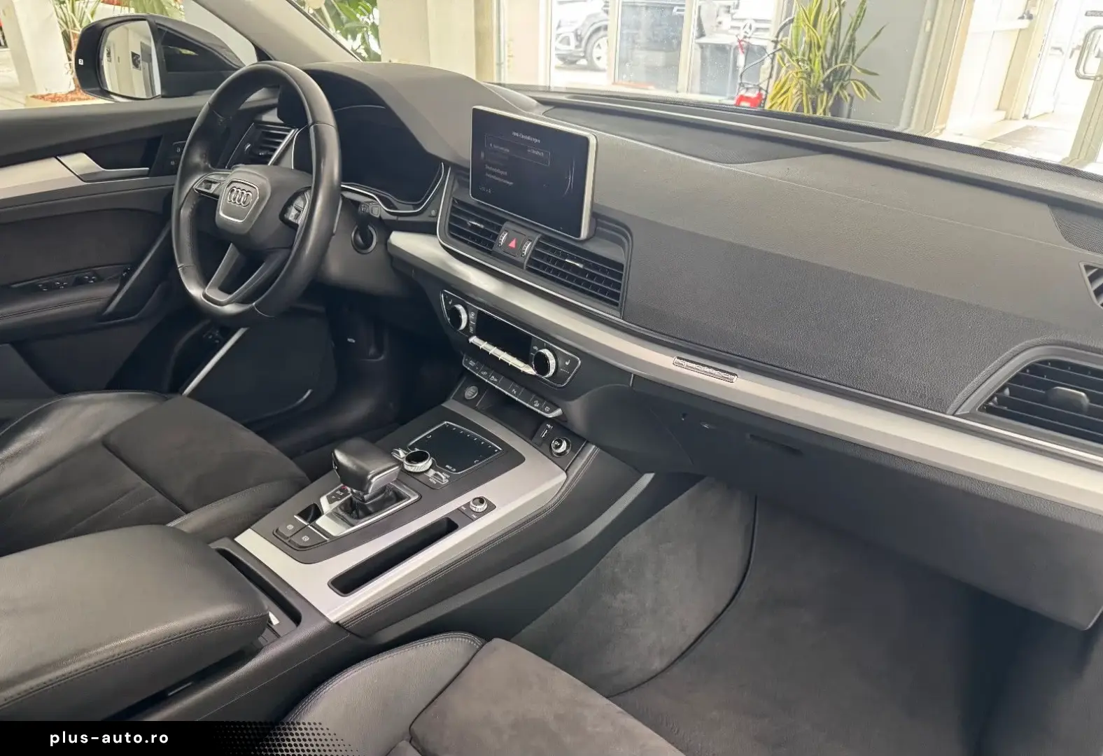 AUDI Q5 55 TFSI e Sport S-Line Alcantara Virtual LED