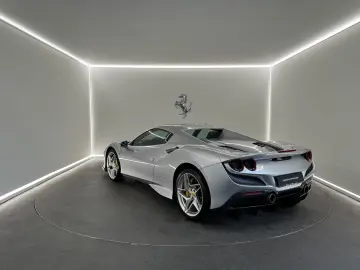 FERRARI F8 Spider   Argento Nurburgring   Ferrari Approv