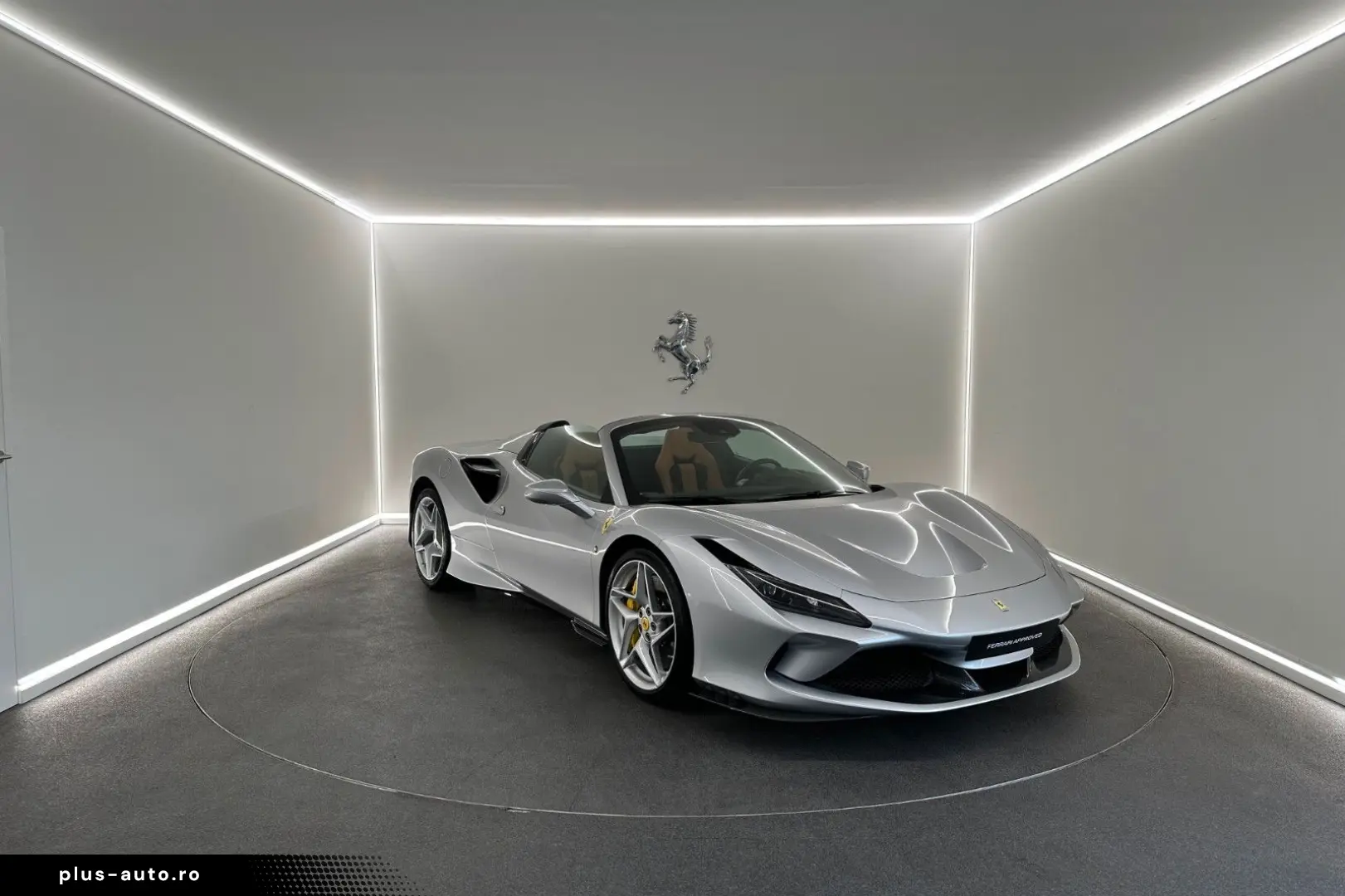 FERRARI F8 Spider   Argento Nurburgring   Ferrari Approv