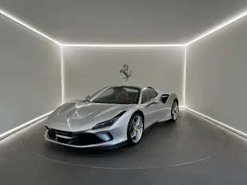 FERRARI F8 Spider   Argento Nurburgring   Ferrari Approv