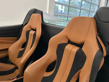 FERRARI F8 Spider   Argento Nurburgring   Ferrari Approv