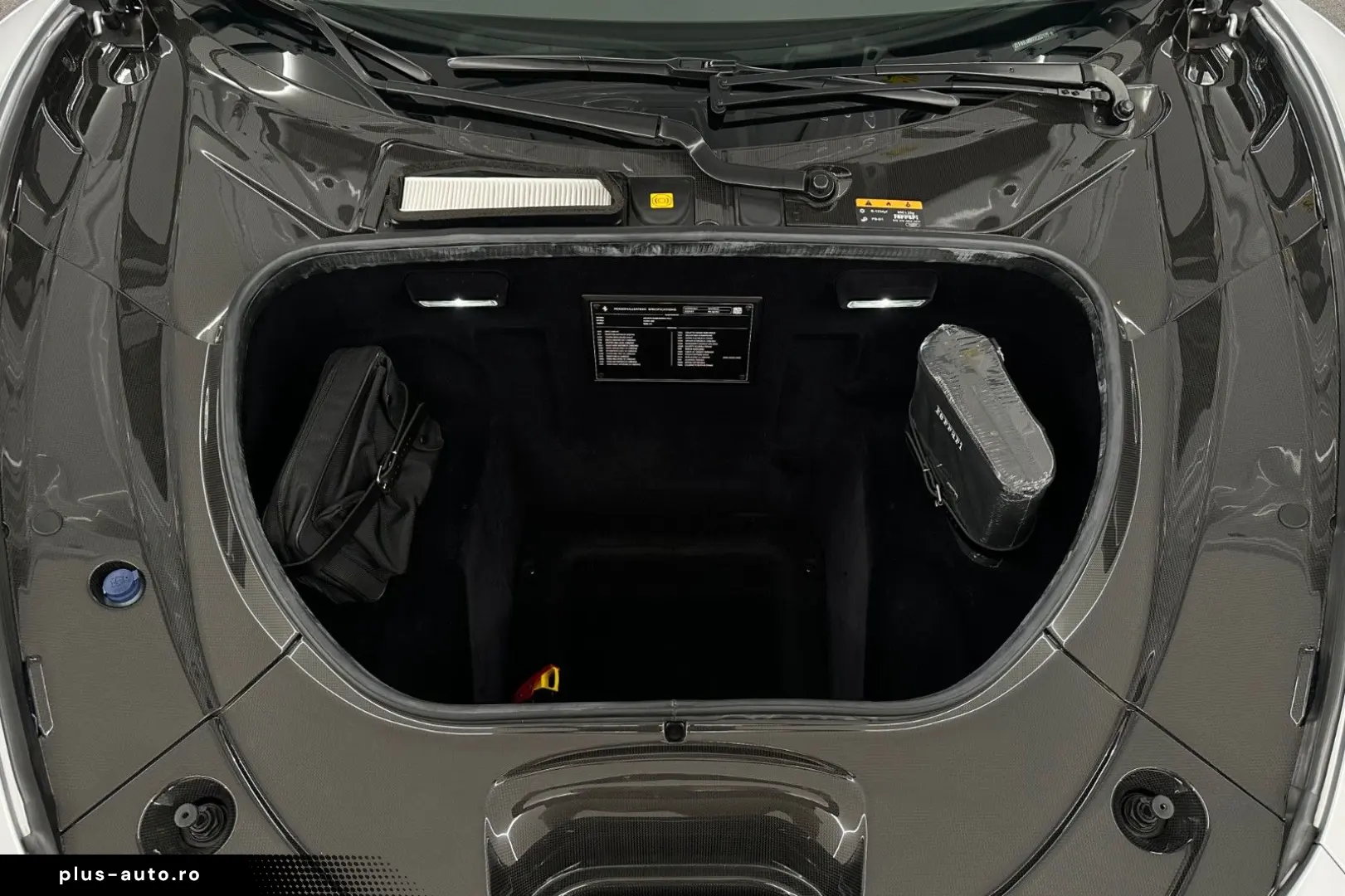 FERRARI F8 Spider   Argento Nurburgring   Ferrari Approv