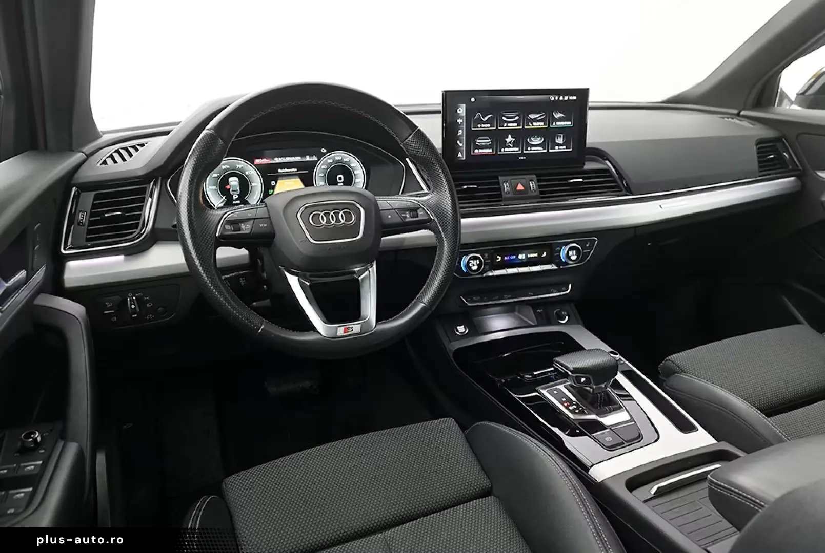 AUDI Q5 50 TFSI E QUATTRO VIRTUAL AHK PDC VO&HI SHZ D