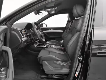 AUDI Q5 50 TFSI E QUATTRO VIRTUAL AHK PDC VO&HI SHZ D