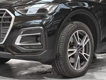 AUDI Q5 50 TFSI E QUATTRO VIRTUAL AHK PDC VO&HI SHZ D