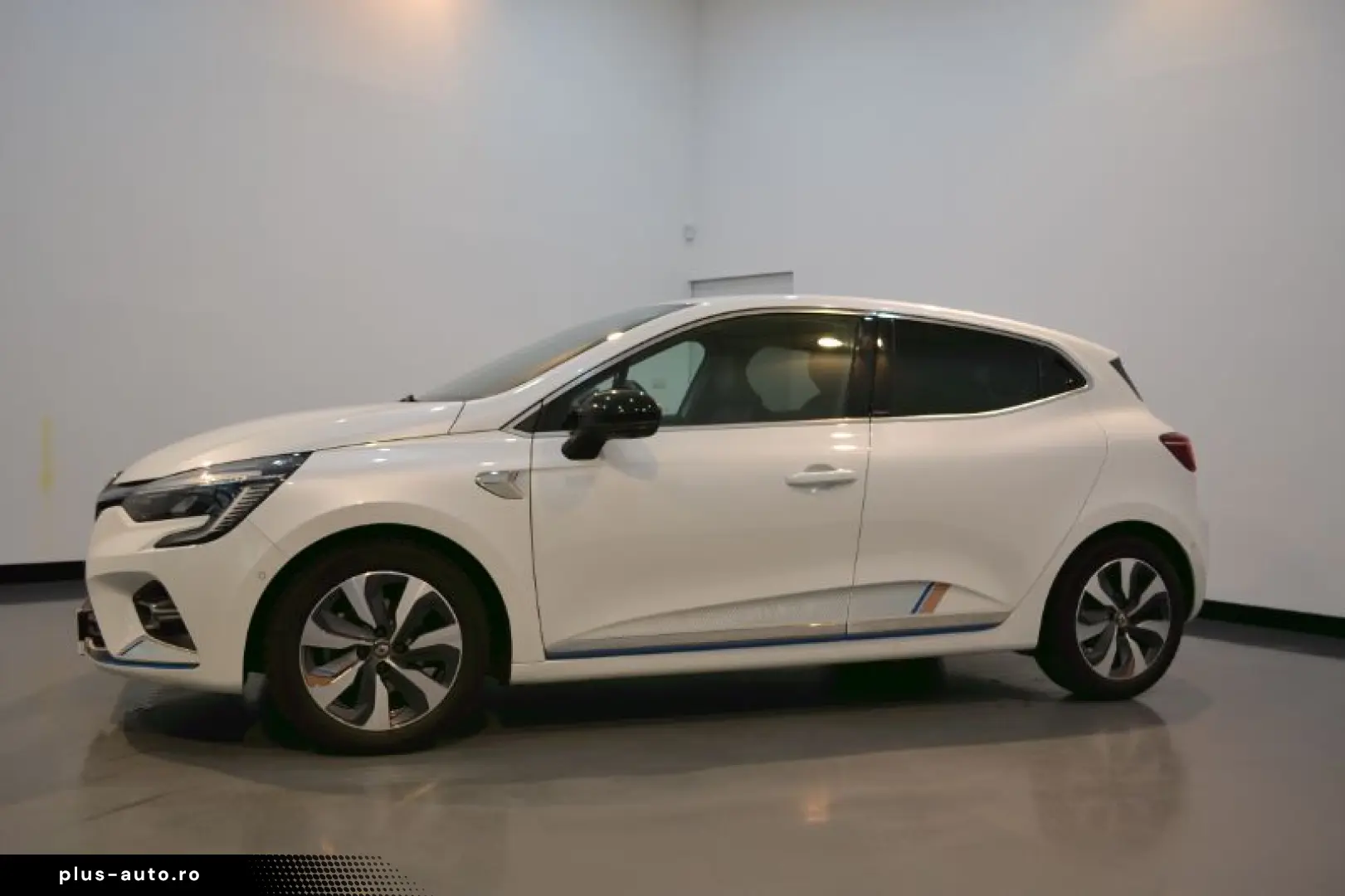 RENAULT CLIO 1.6 E-Tech 140CP Intens Auto